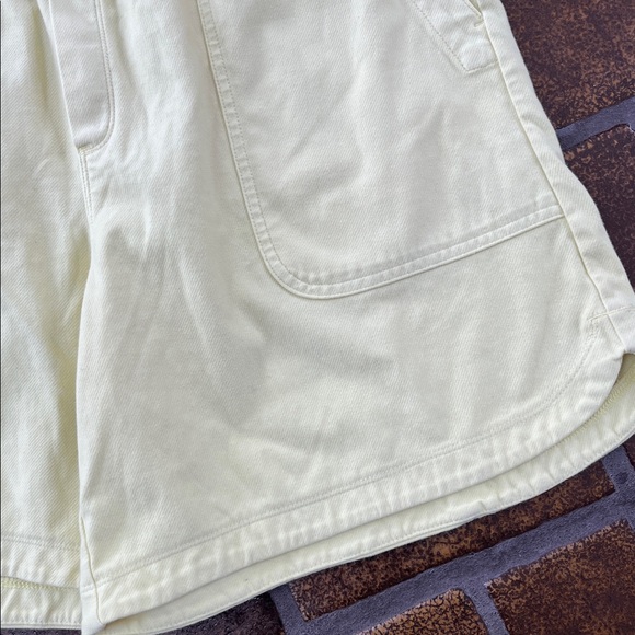 Athleta Yellow High Waisted Farallon Midi Short - Picture 9 of 16